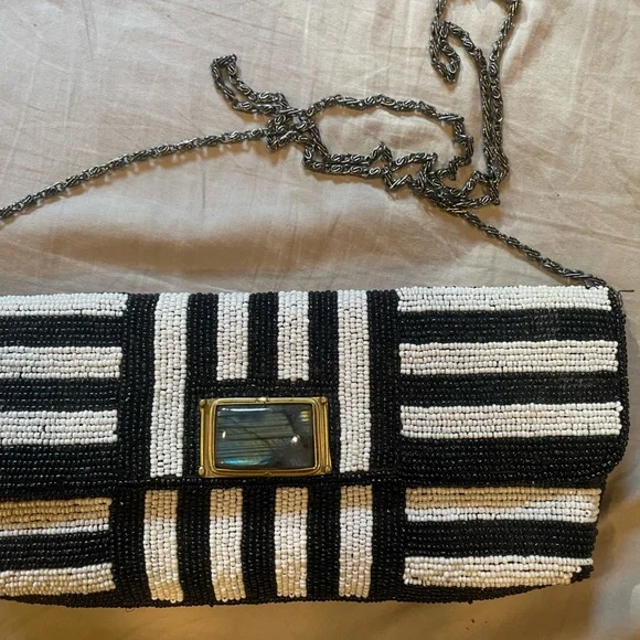 Mary Frances vintage beaded clutch - Picture 4 of 8